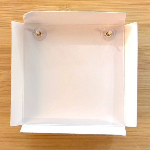 Brand New BaubleBar Baseball Drop Earrings Home Run Honey Beaded Sporty MLB - Picture 7 of 9